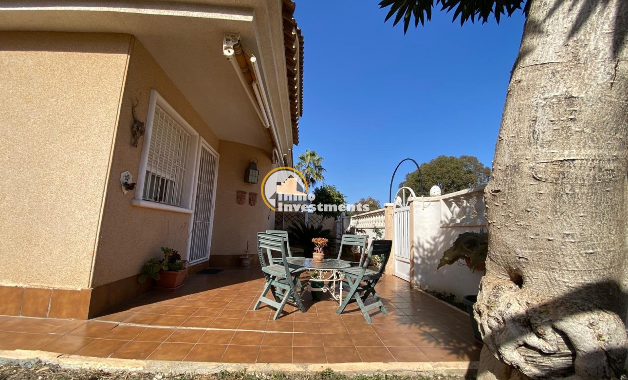 Gebrauchtimmobilien - Villa - Orihuela Costa - Villamartín-Las Filipinas