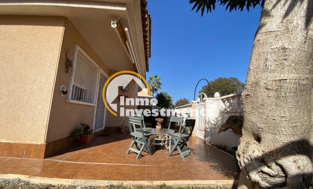 Gebrauchtimmobilien - Villa - Orihuela Costa - Villamartín-Las Filipinas