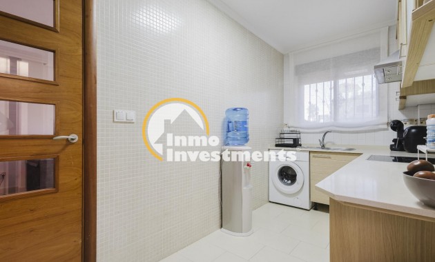 Reventa - Chalet independiente - Torrevieja - Aguas Nuevas
