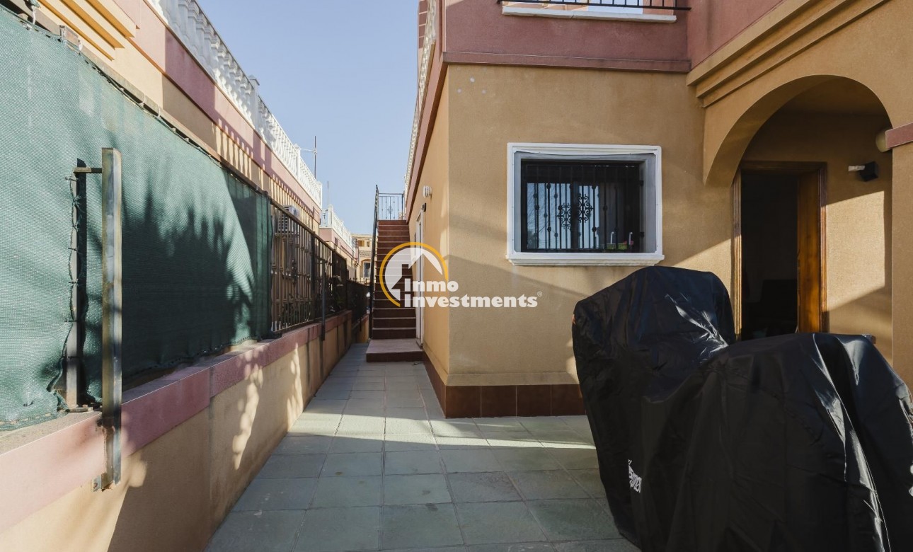 Reventa - Chalet independiente - Torrevieja - Aguas Nuevas