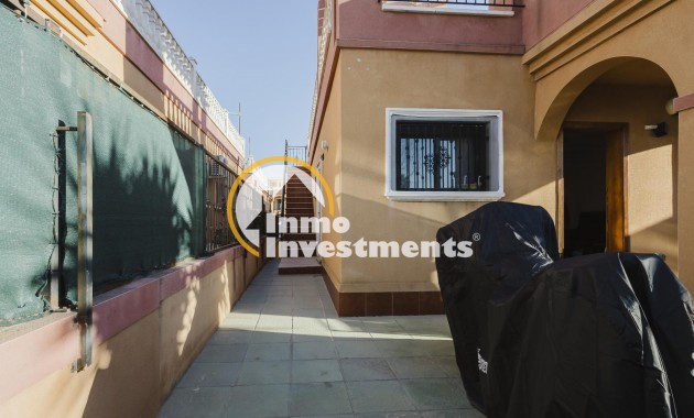 Reventa - Chalet independiente - Torrevieja - Aguas Nuevas
