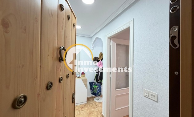 Resale - Apartment - Torrevieja - Playa del Cura