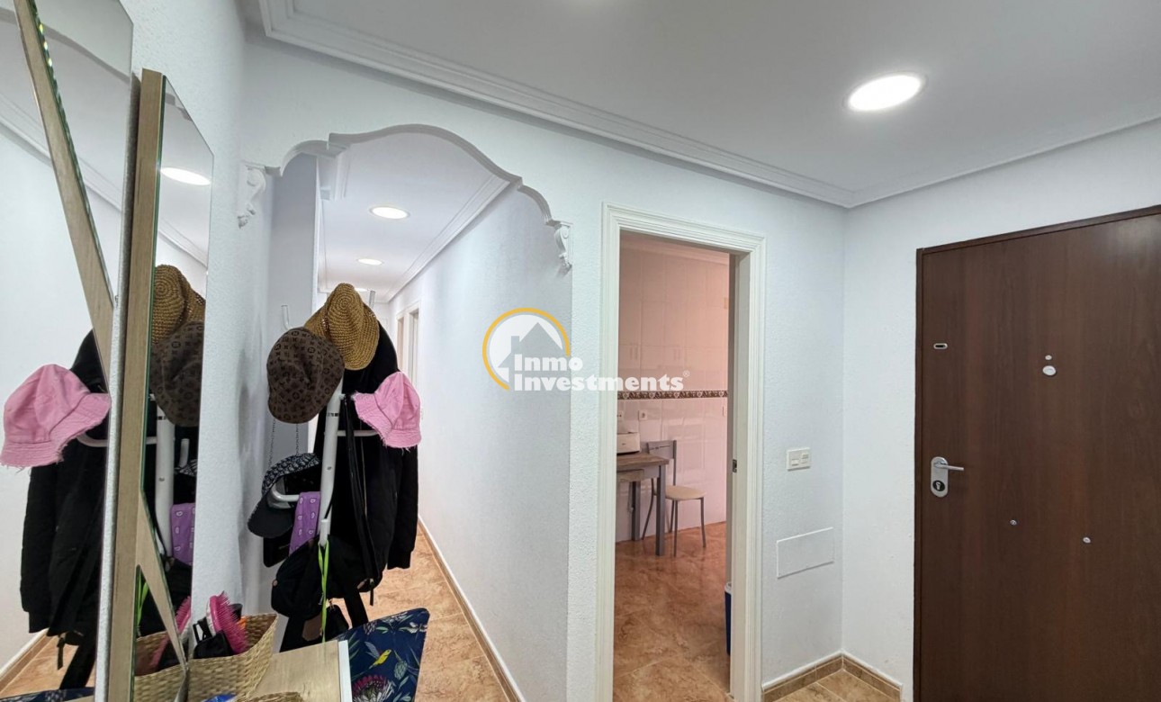 Resale - Apartment - Torrevieja - Playa del Cura