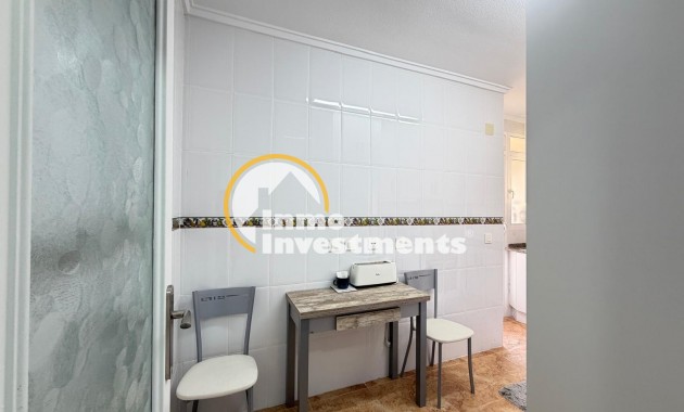 Resale - Apartment - Torrevieja - Playa del Cura
