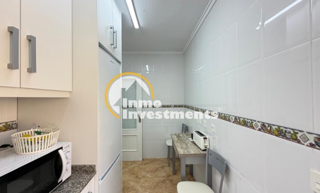 Resale - Apartment - Torrevieja - Playa del Cura