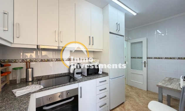 Resale - Apartment - Torrevieja - Playa del Cura