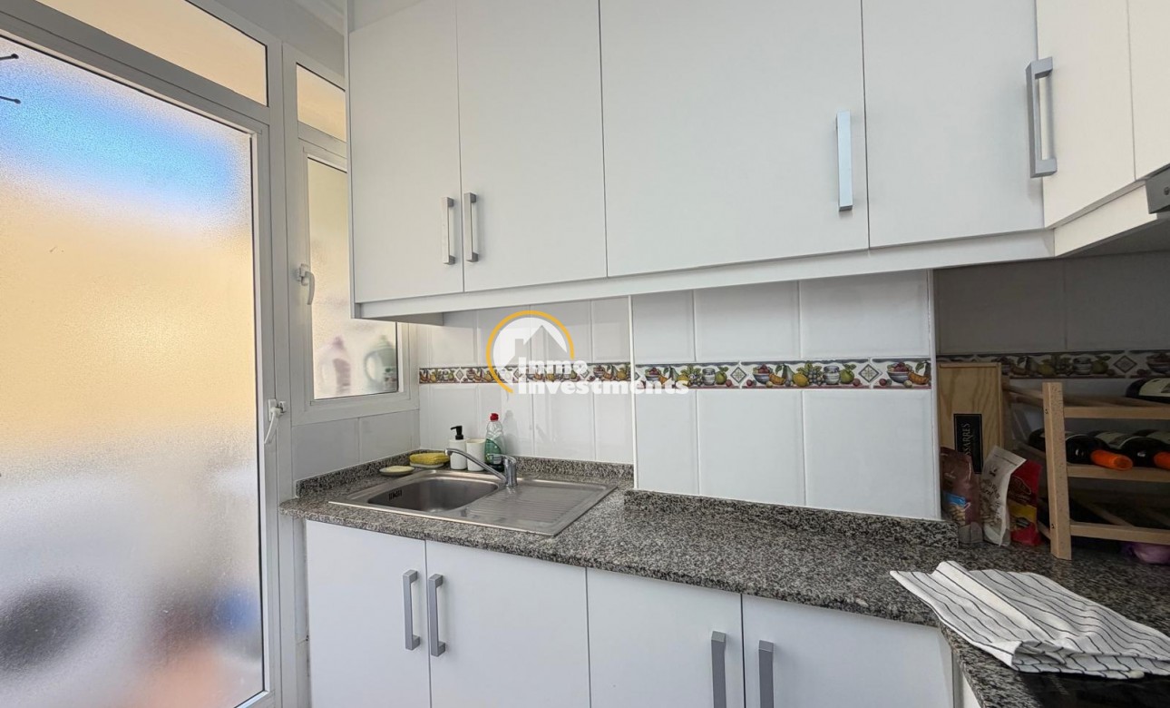 Resale - Apartment - Torrevieja - Playa del Cura