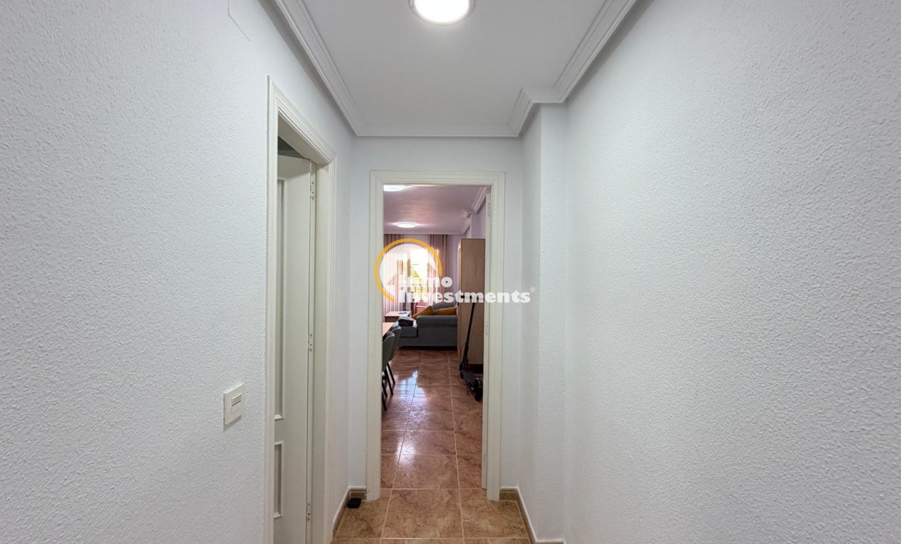 Resale - Apartment - Torrevieja - Playa del Cura