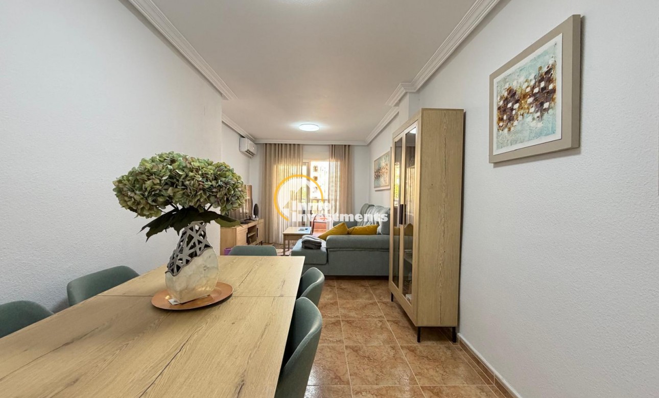 Resale - Apartment - Torrevieja - Playa del Cura