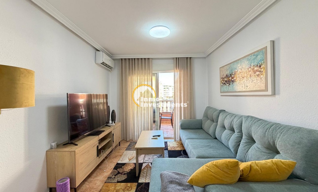 Resale - Apartment - Torrevieja - Playa del Cura