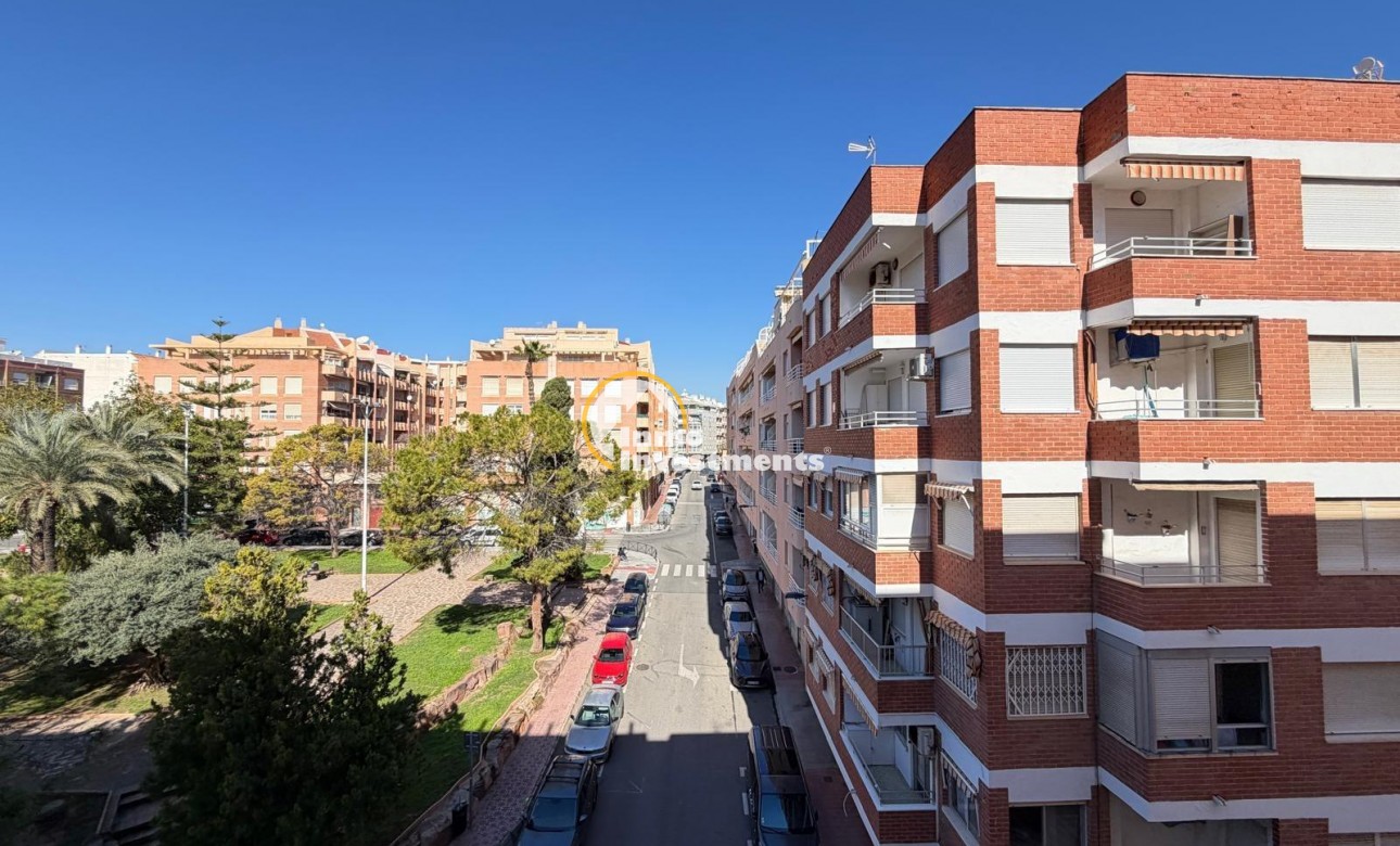 Resale - Apartment - Torrevieja - Playa del Cura
