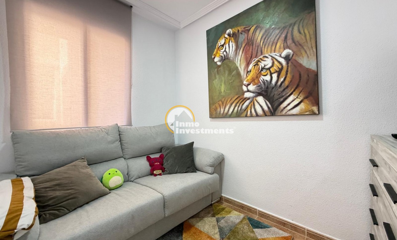 Resale - Apartment - Torrevieja - Playa del Cura