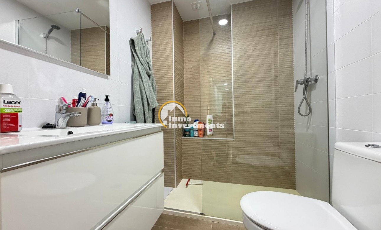 Resale - Apartment - Torrevieja - Playa del Cura