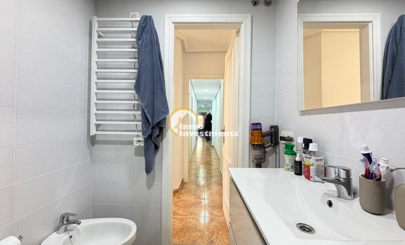 Resale - Apartment - Torrevieja - Playa del Cura