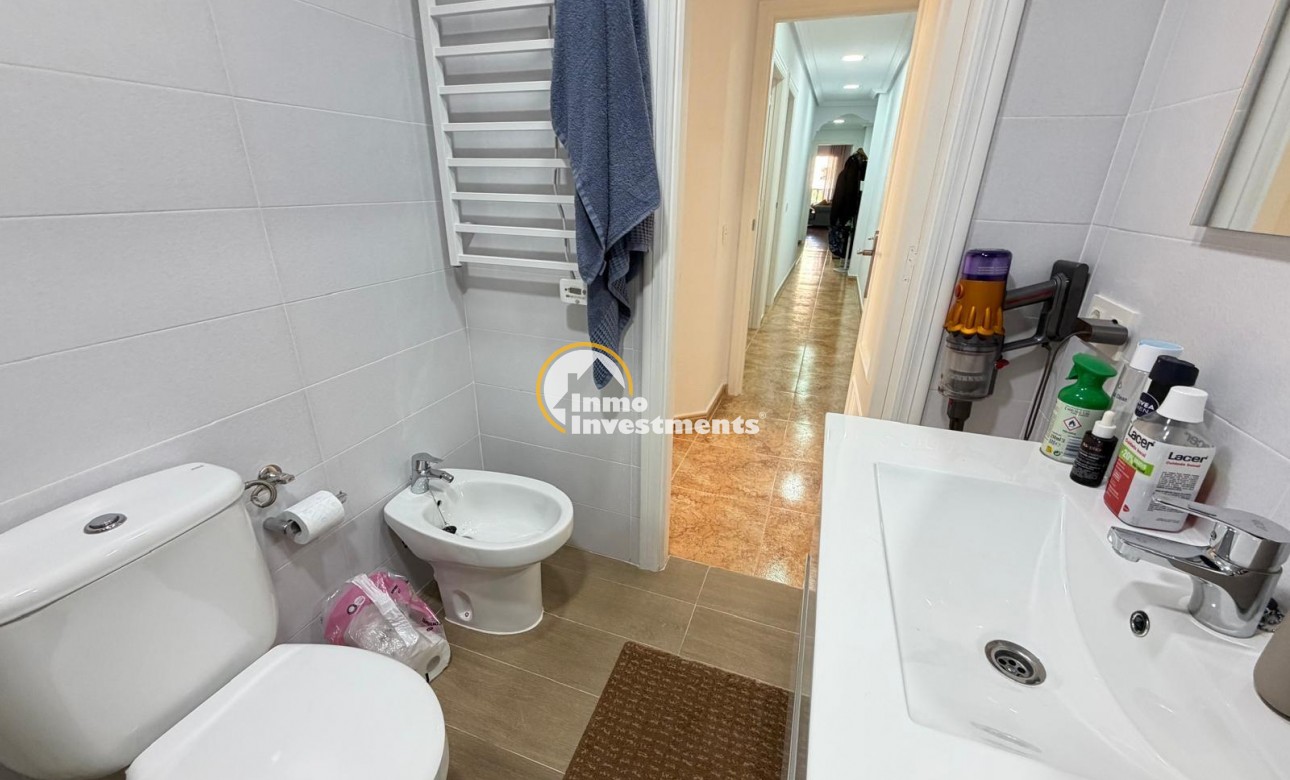 Resale - Apartment - Torrevieja - Playa del Cura