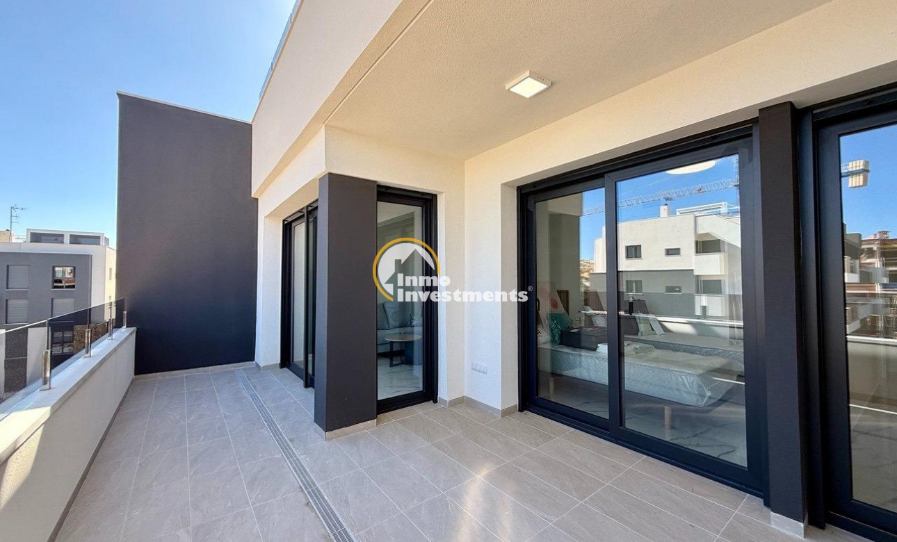 Resale - Penthouse - Los Altos