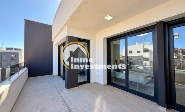 Resale - Penthouse - Los Altos