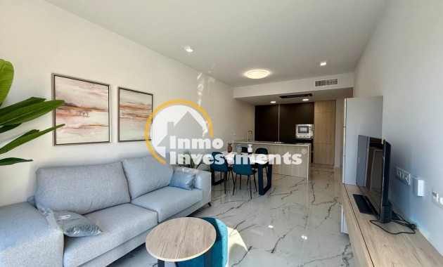 Resale - Penthouse - Los Altos