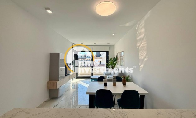 Resale - Penthouse - Los Altos