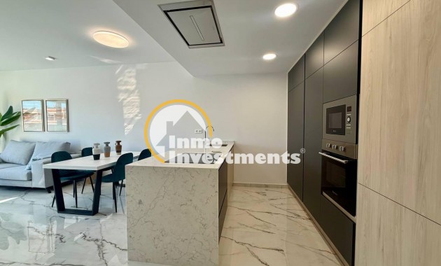 Resale - Penthouse - Los Altos