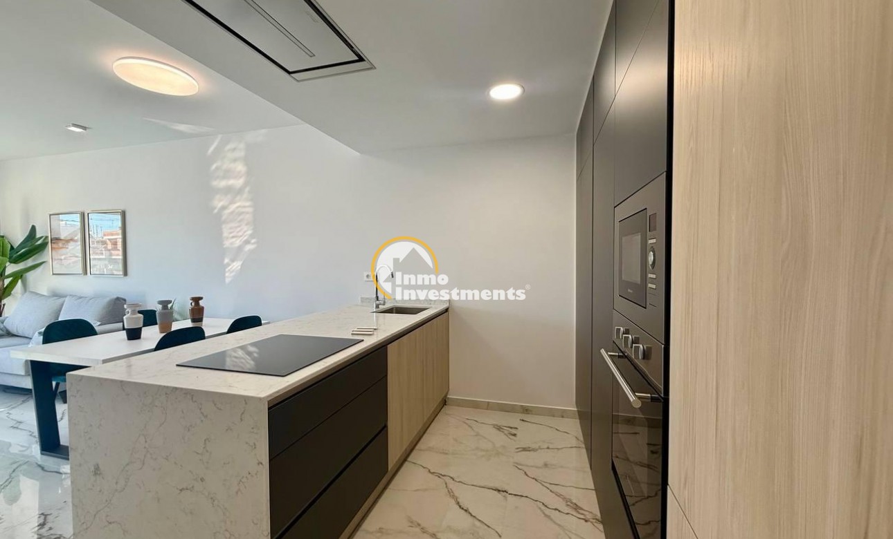 Resale - Penthouse - Los Altos