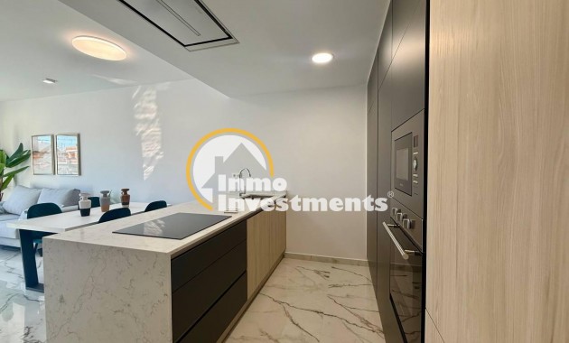 Resale - Penthouse - Los Altos