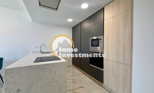 Resale - Penthouse - Los Altos