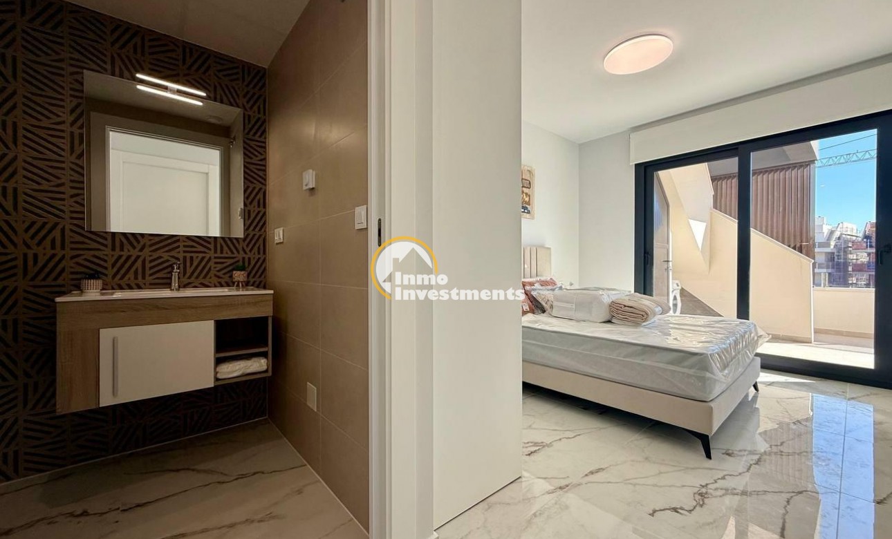 Resale - Penthouse - Los Altos