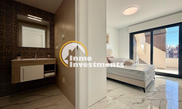 Resale - Penthouse - Los Altos