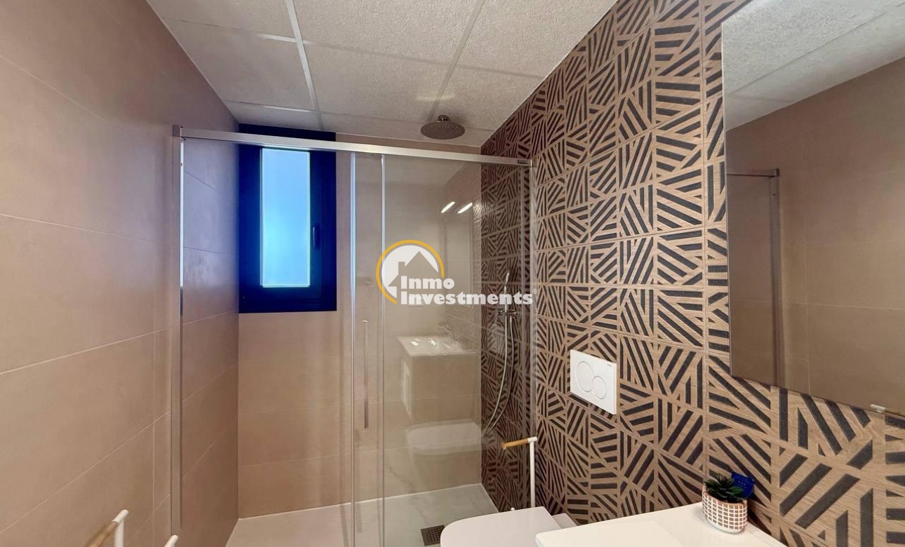 Resale - Penthouse - Los Altos