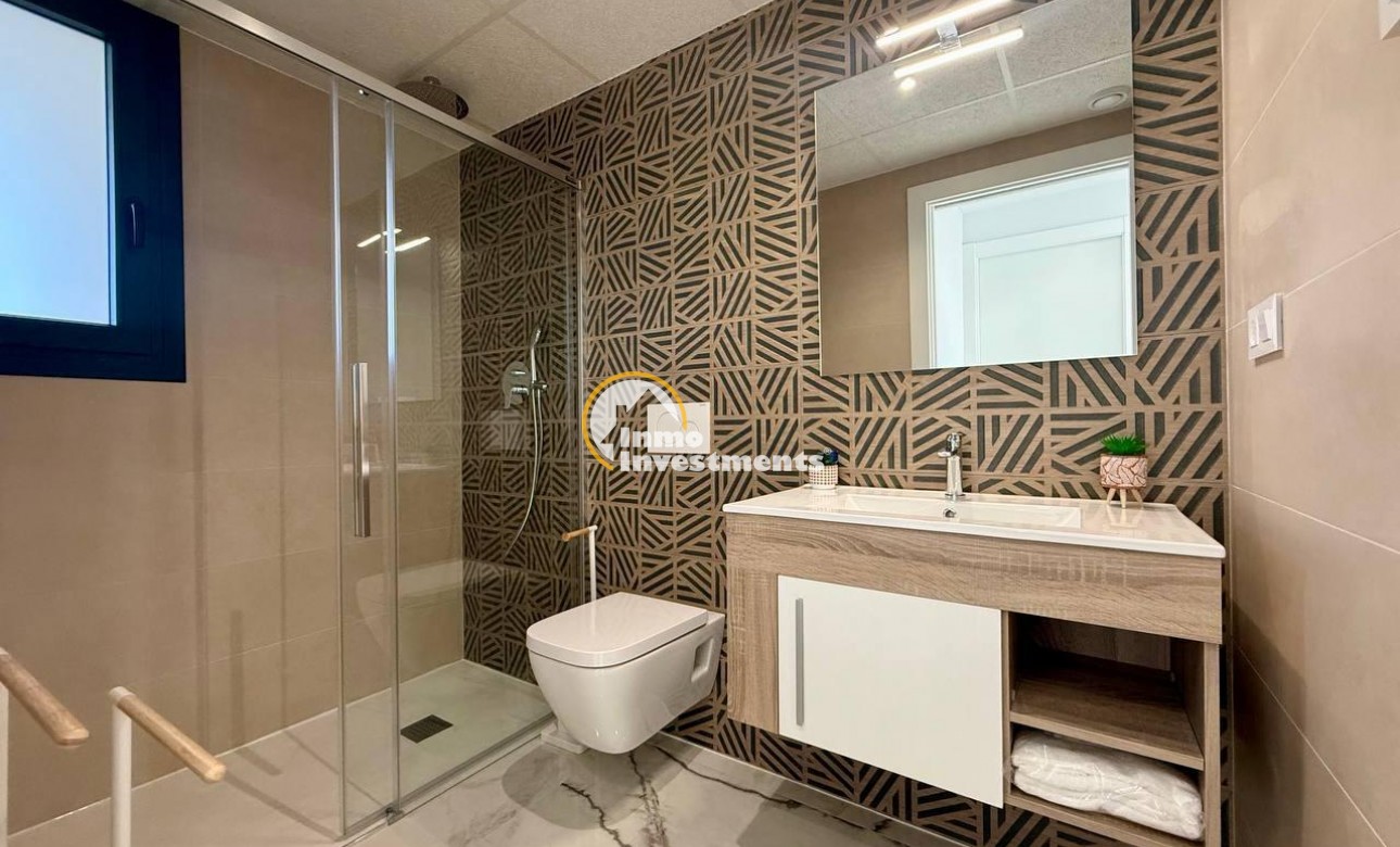 Resale - Penthouse - Los Altos