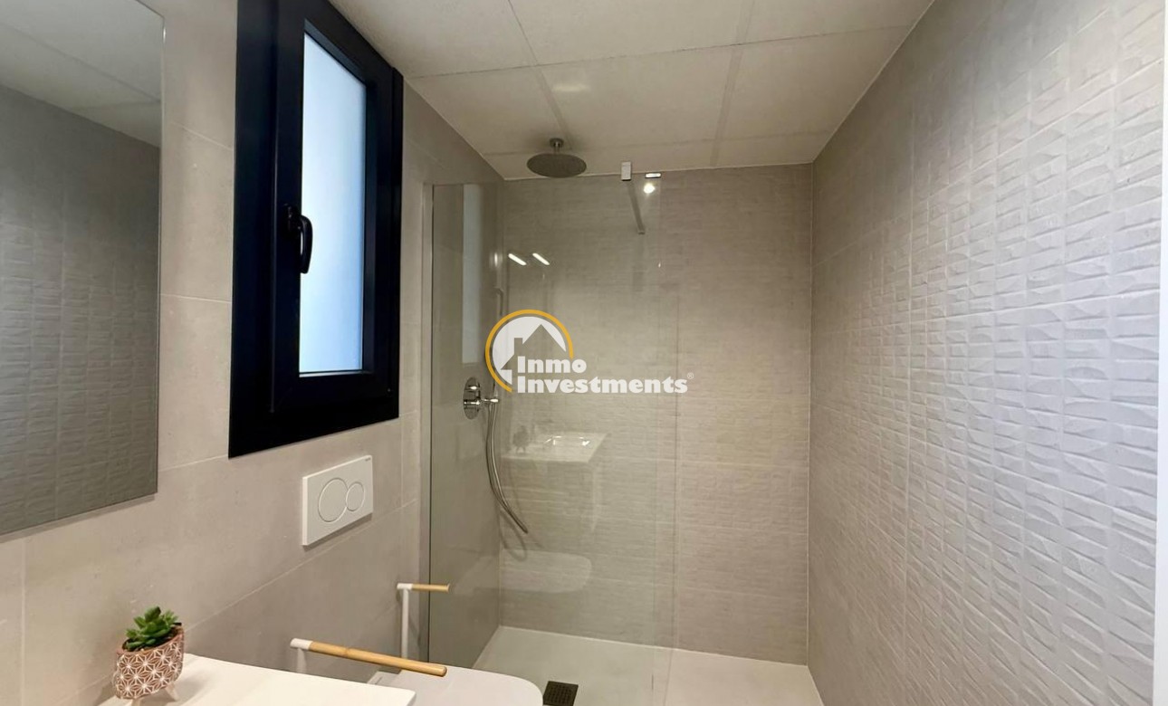 Resale - Penthouse - Los Altos