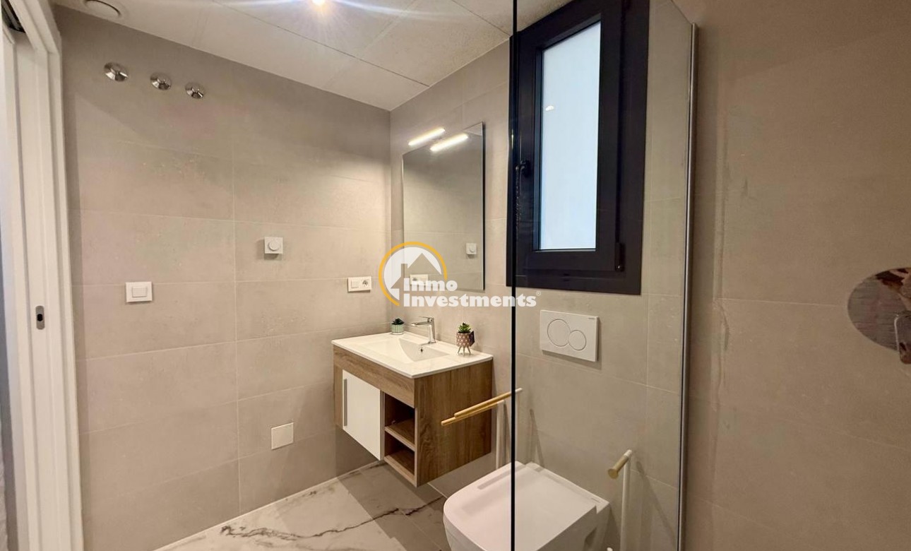 Resale - Penthouse - Los Altos