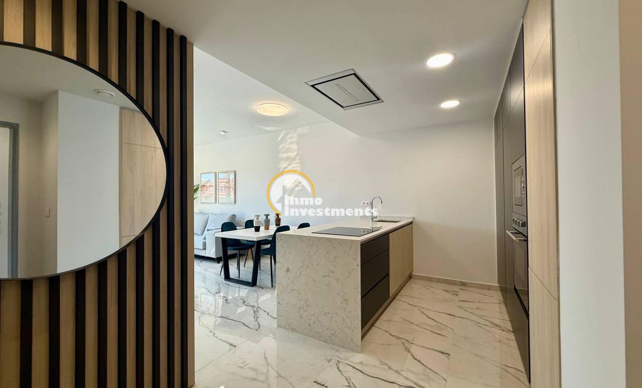 Resale - Penthouse - Los Altos