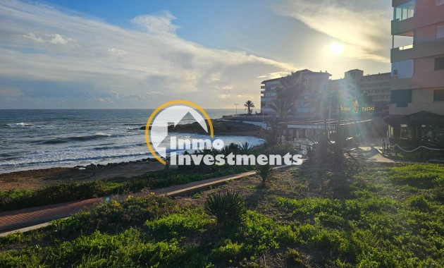 Reventa - Apartamento - Torrevieja - Torrejón