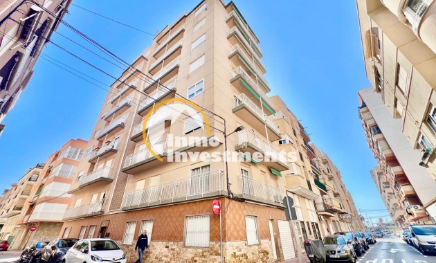 Resale - Apartment - Santa Pola - Puerto