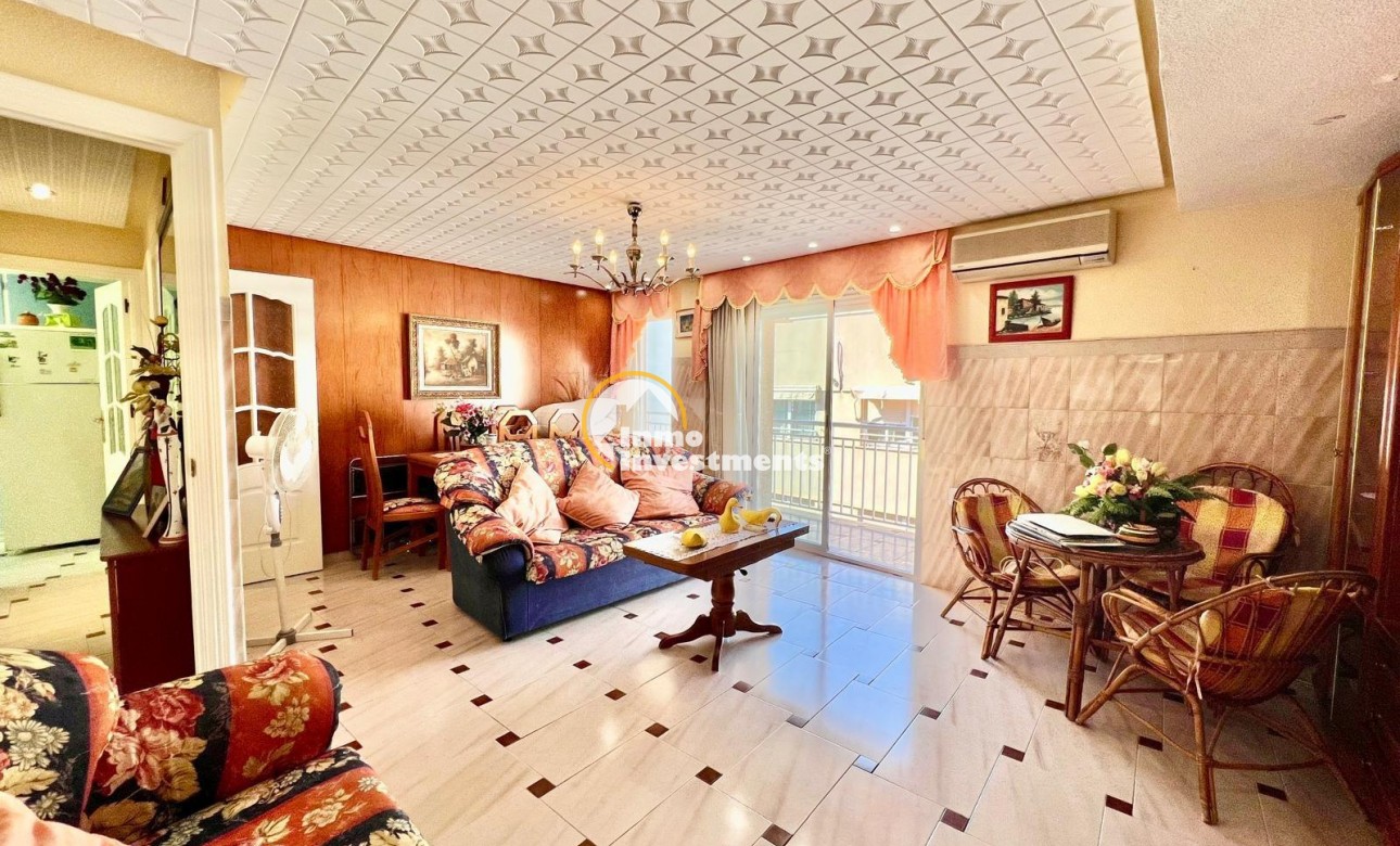 Resale - Apartment - Santa Pola - Puerto