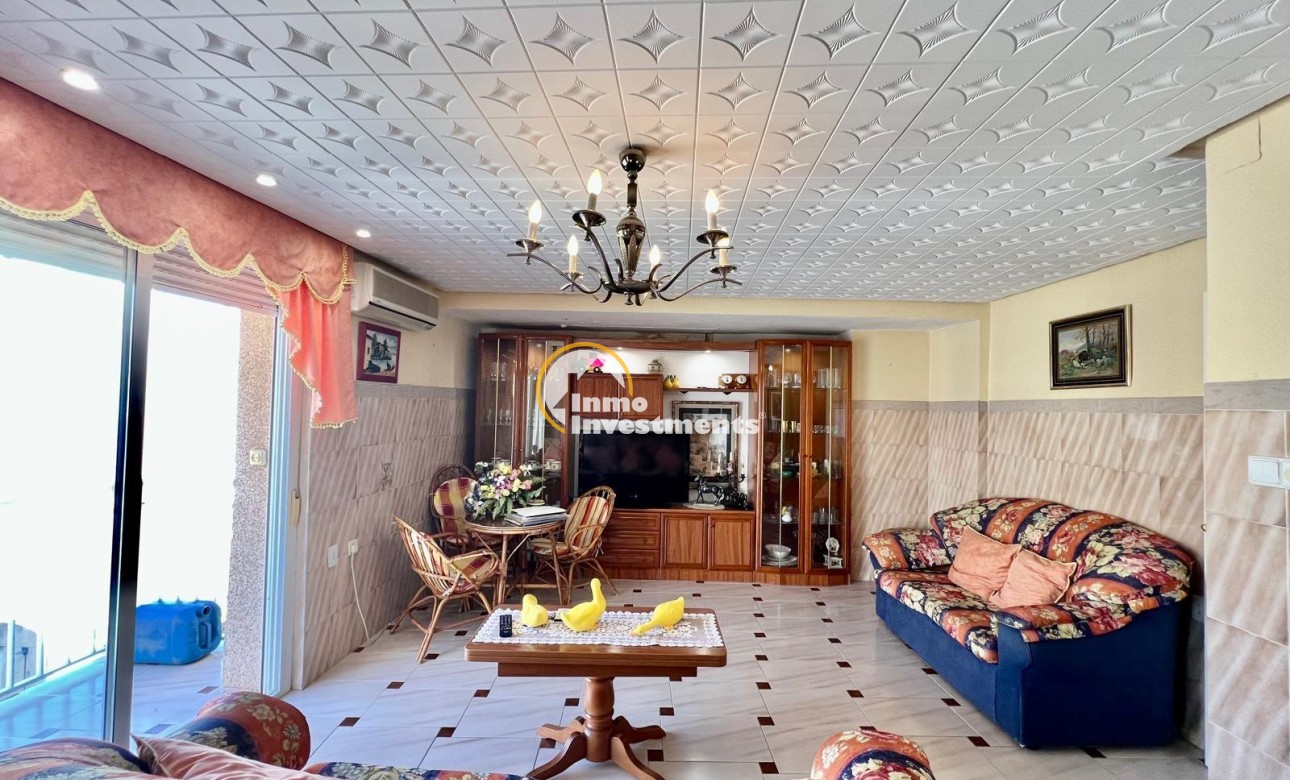 Resale - Apartment - Santa Pola - Puerto