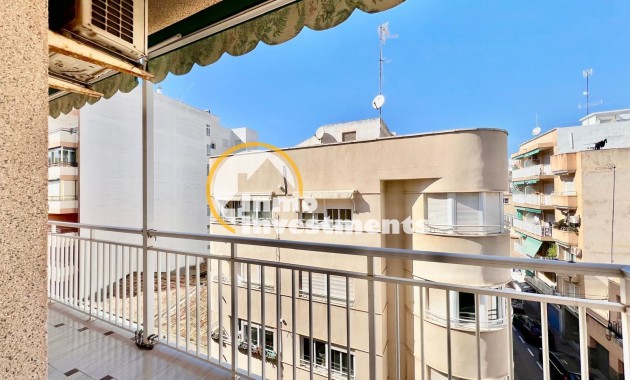 Resale - Apartment - Santa Pola - Puerto