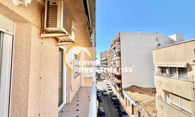 Resale - Apartment - Santa Pola - Puerto