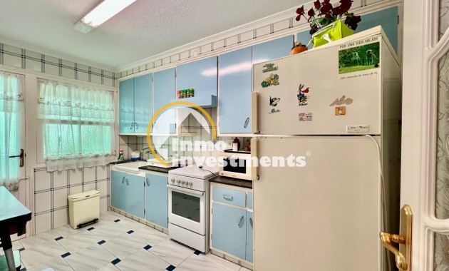 Resale - Apartment - Santa Pola - Puerto