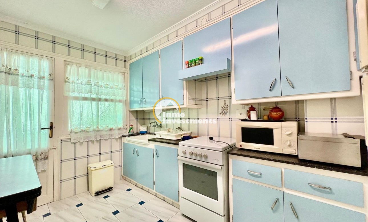 Resale - Apartment - Santa Pola - Puerto