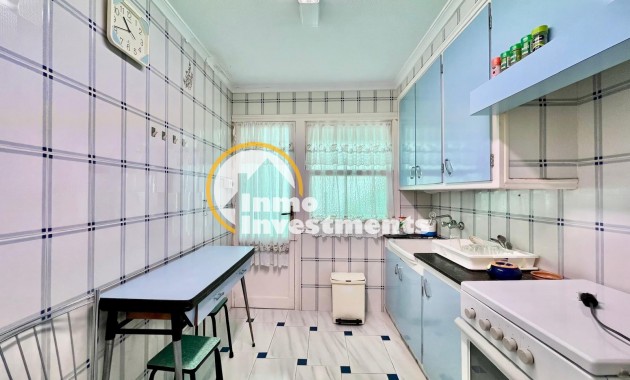 Resale - Apartment - Santa Pola - Puerto