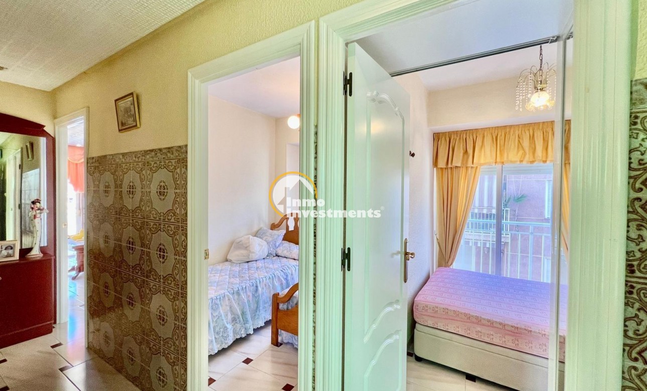 Resale - Apartment - Santa Pola - Puerto