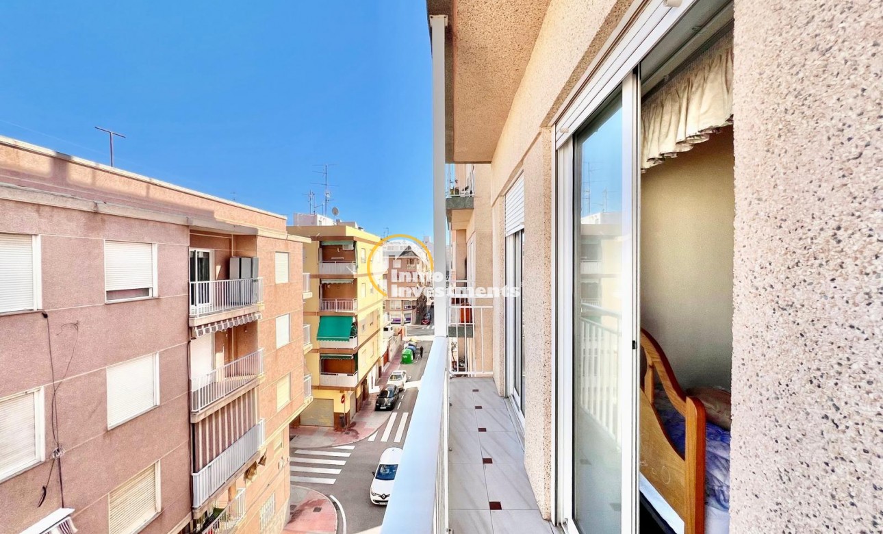 Resale - Apartment - Santa Pola - Puerto