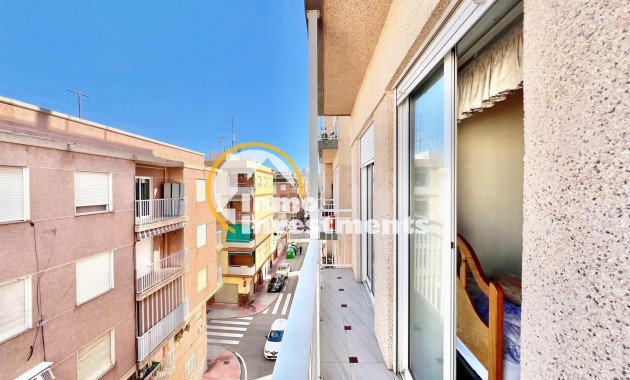 Resale - Apartment - Santa Pola - Puerto
