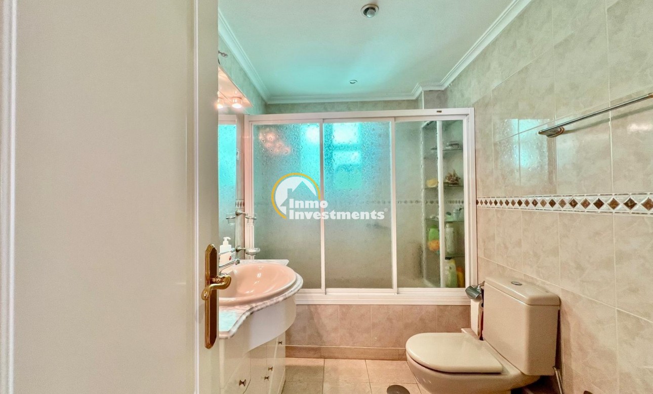 Resale - Apartment - Santa Pola - Puerto