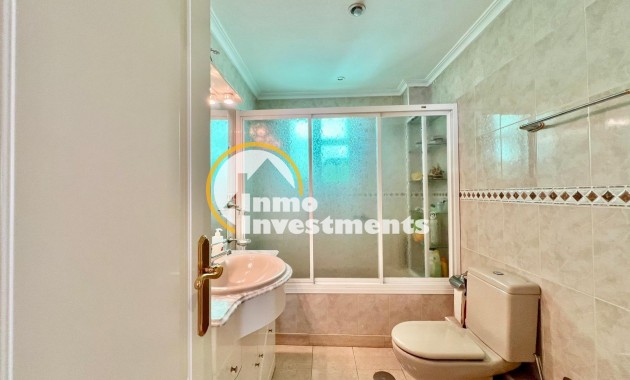 Resale - Apartment - Santa Pola - Puerto