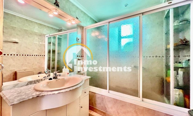 Resale - Apartment - Santa Pola - Puerto