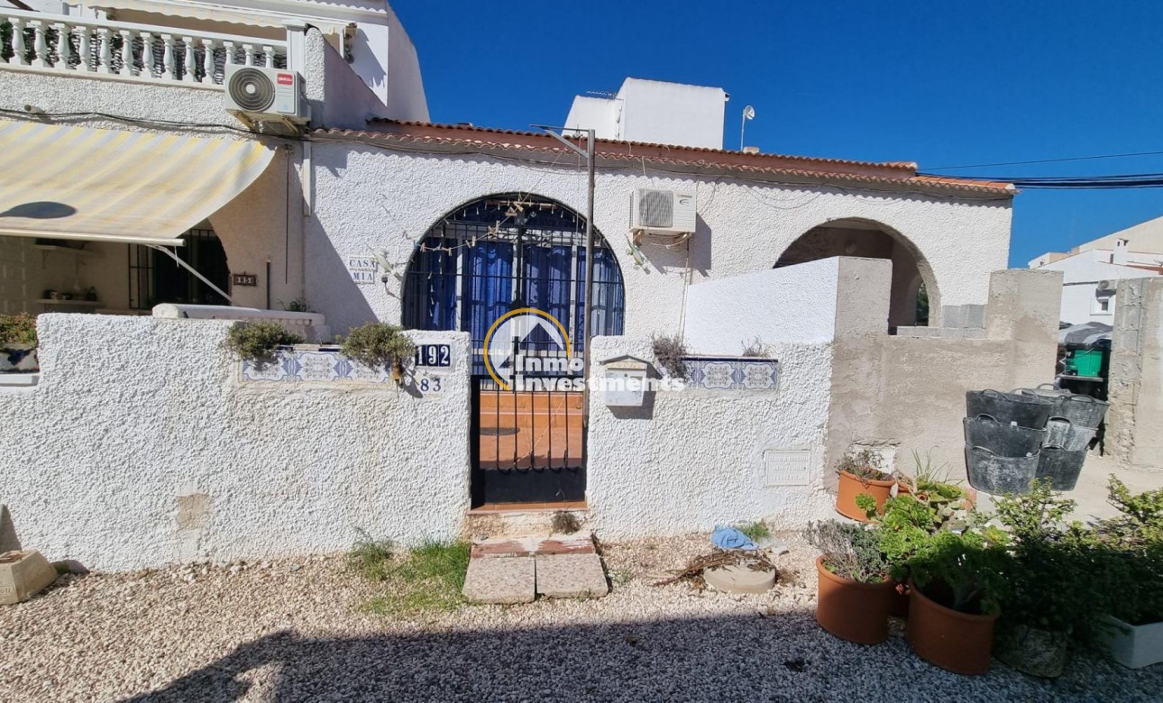 Resale - Bungalow - Torrevieja - El Chaparral